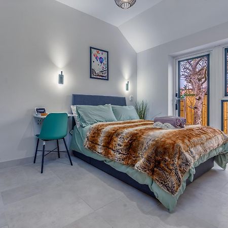 Balloon Residence: Modern Serviced Accomodation Bristol Exteriör bild